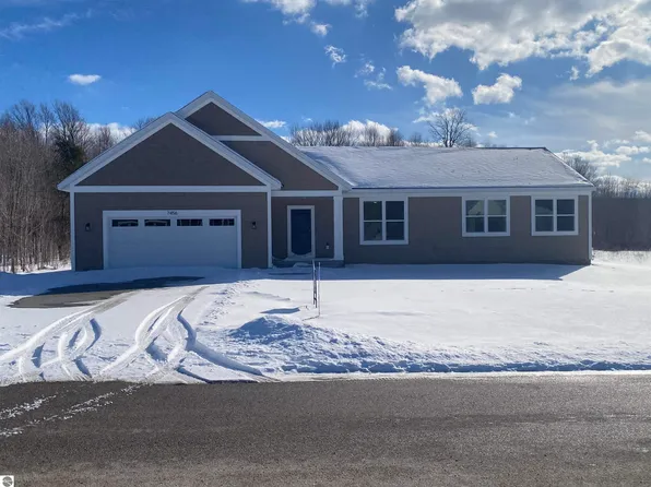 7456 E Meadows Dr #21, Cedar, MI 49621