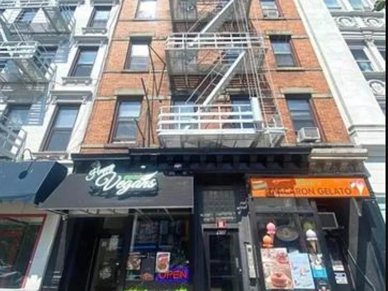 410 Washington St #6 — Photo 7