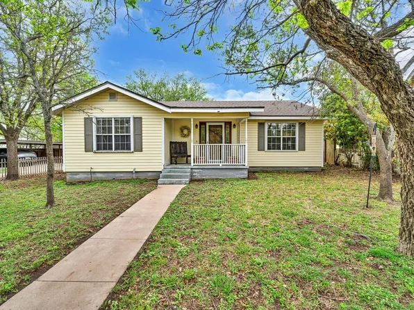 503 6th St, Valley Mills, TX 76689