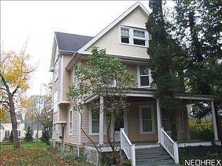1st image of 3570 Fairmount Blvd