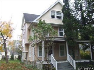 3570 Fairmount Blvd, Shaker Heights, OH 44118