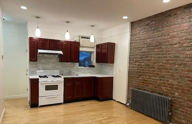 Rented by Highline Residential | media 2