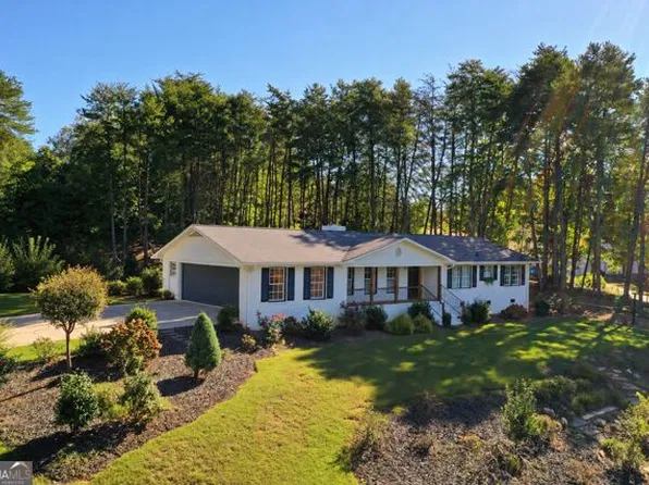 226 Hiawatha Rd, Cornelia, GA 30531