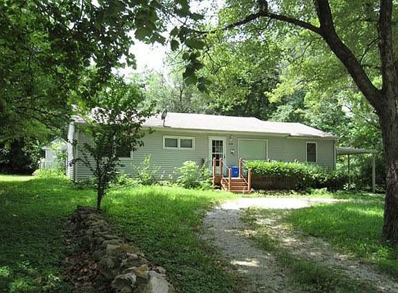 2nd image of 10324 Richmond Dr