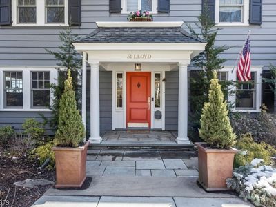 31 Lloyd Rd, Montclair, NJ, 07042