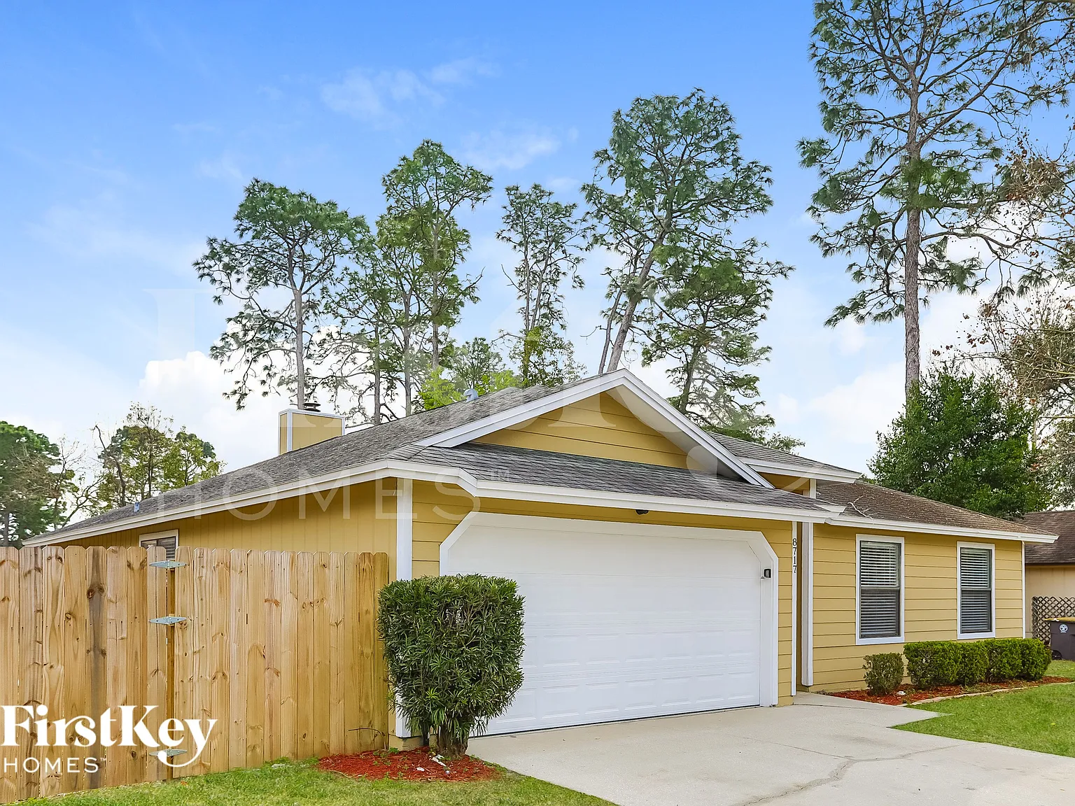 4 bed, 2.0 bath, 1802 sqft, $1,985 — Photo 3
