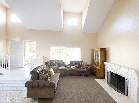 5th image of 24099 Pleasant Run Rd