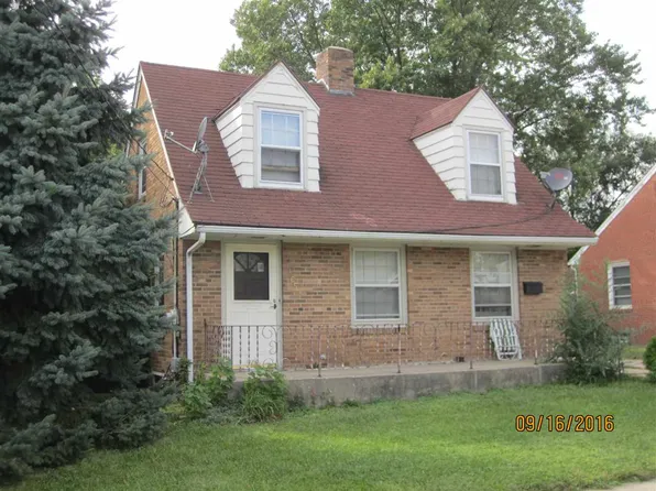 1656 Royce Ave, Beloit, WI 53511