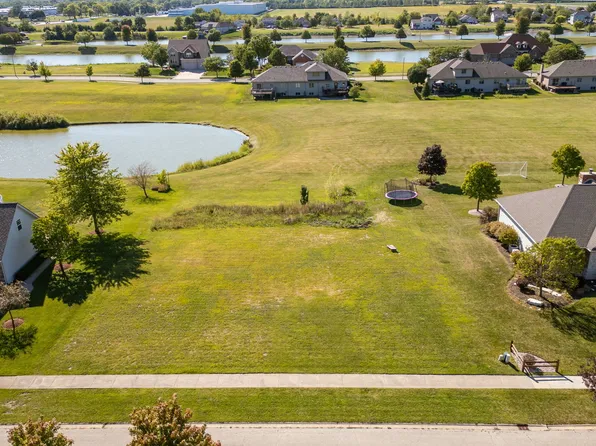 30920 Sea Sprite Dr, Wilmington, IL 60481