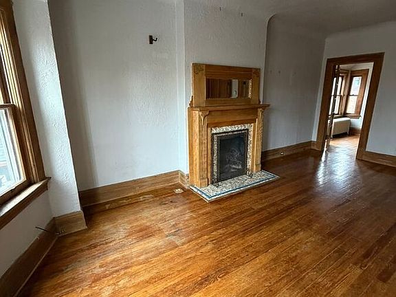 4th image of 1922 E 14th Ave #2