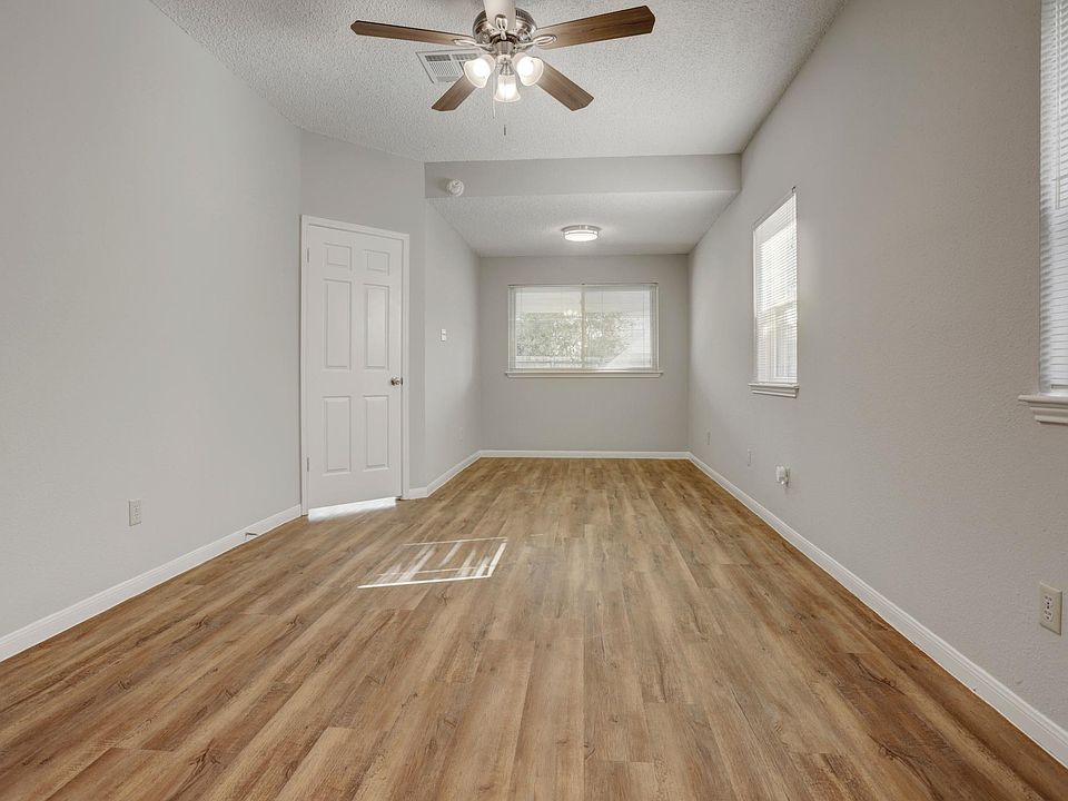 1st image of 3310 Hidden Creek Dr