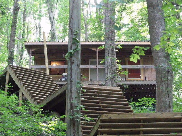 1st image of 556 Griffith Branch Rd