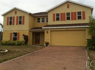 303 NW 3rd Ln, Cape Coral, FL 33993