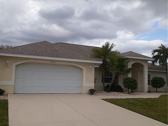 2nd image of 4608 SW 14th Pl