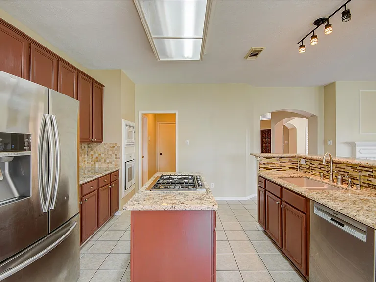 1803 Senca Springs Ct — Photo 17