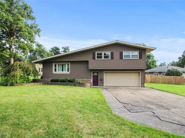 5603 Tarrytown Ln, Youngstown, OH 44515