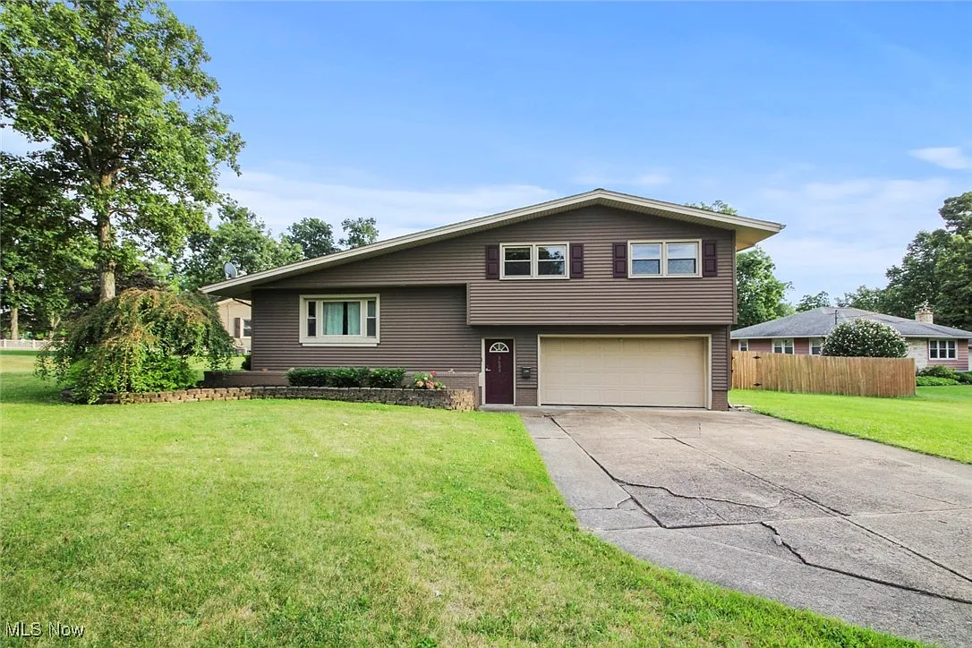 5603 Tarrytown Ln photo 1