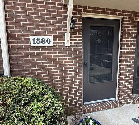 2nd image of 1380 Hartland Woods Way