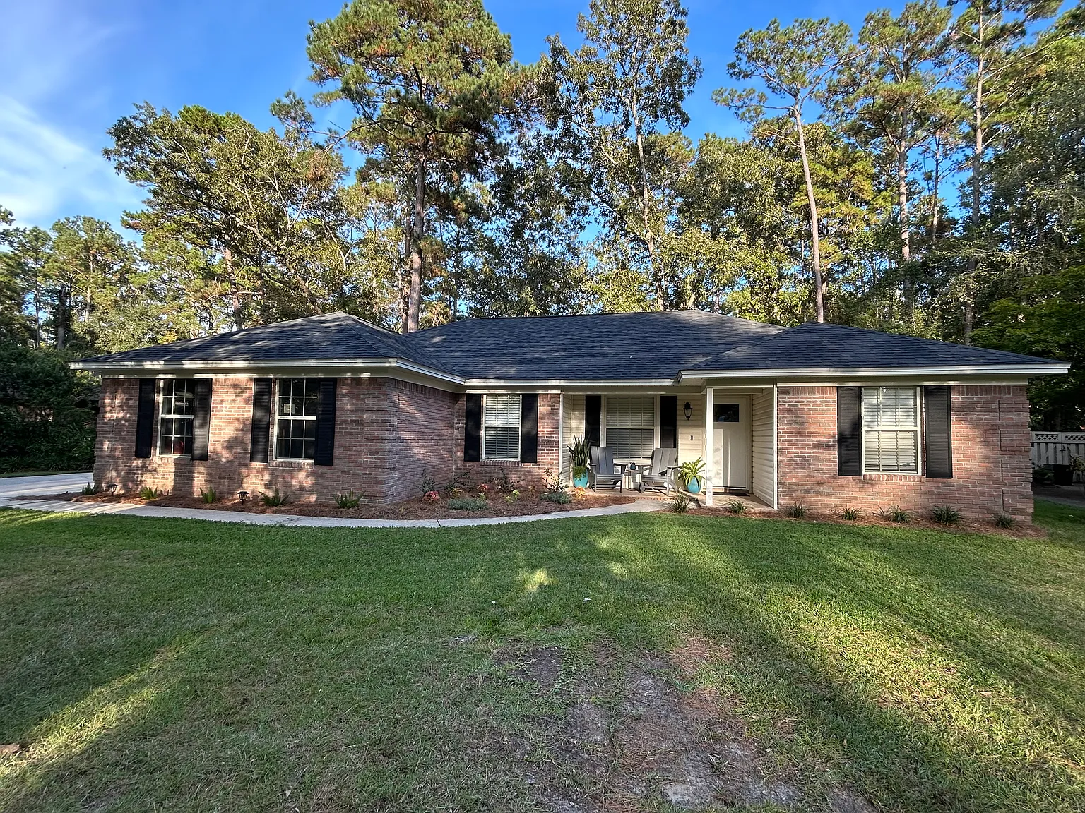 3 bed, 1466 sqft, $850 — Photo 1