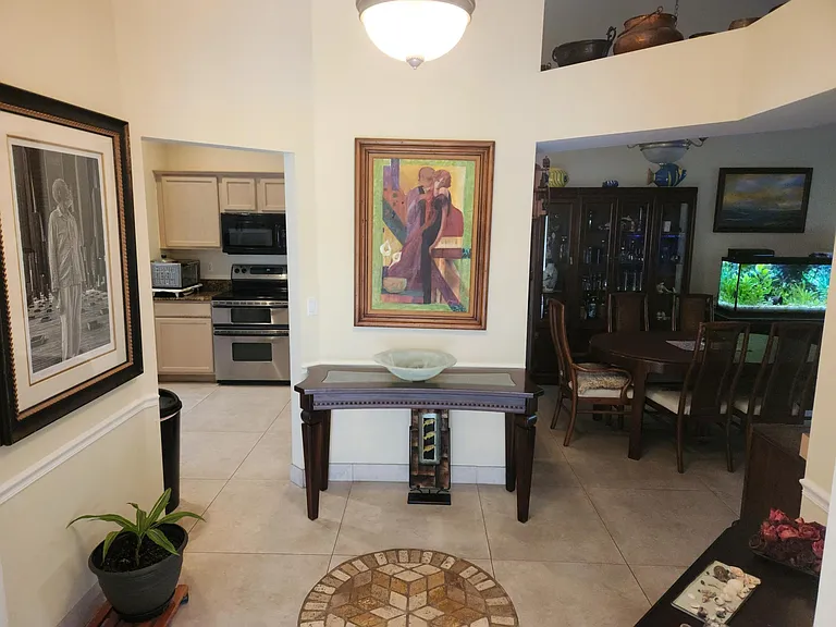 6953 Lone Oak Blvd — Photo 3