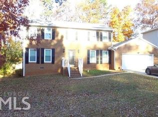 1384 Woodland Forest Ln, Stone Mountain, GA 30083