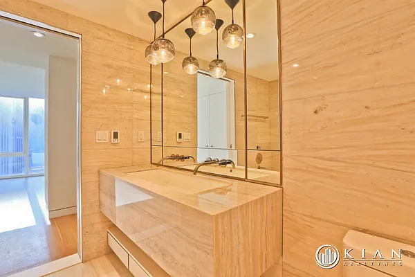 Rented by Kian Realty | media 40