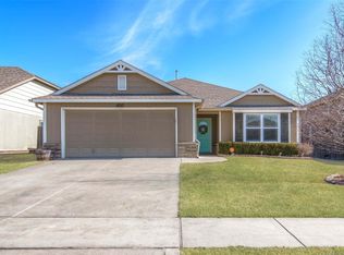 11013 N 154th Ave, Owasso, OK 74055