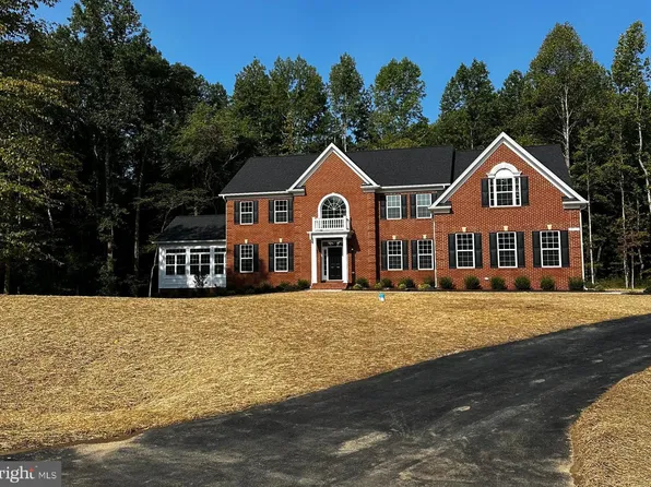 12113 Calverts Run Ct, La Plata, MD 20646