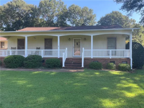 210 Hearthstone Dr, Anderson, SC 29621