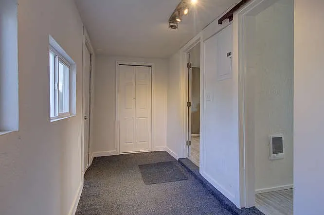 1339 NE Logan St — Photo 6