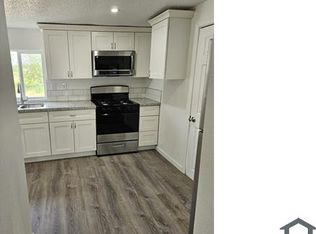 367 Lathrop Rd, Lathrop, CA 95330