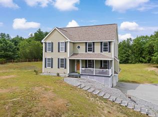 32 Pearson Ln, New Boston, NH 03070