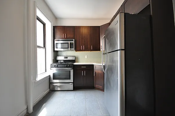 Rented by Corcoran | media 14