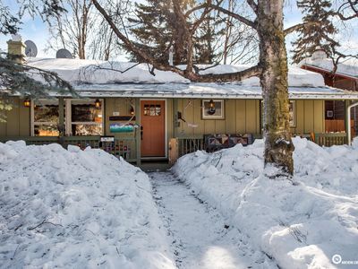 1430 E 27th Ave, Anchorage, AK, 99508