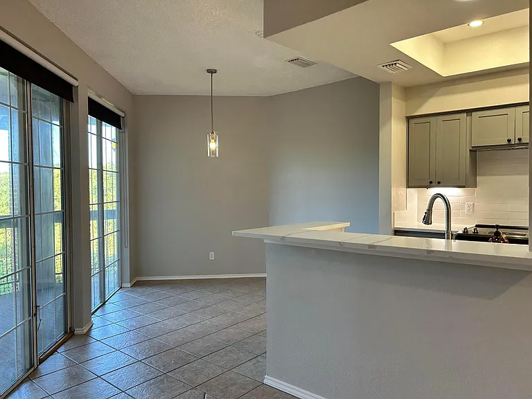 1734 Ascension Point Dr — Photo 4
