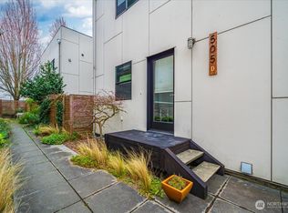 505 S Cloverdale St APT D, Seattle, WA 98108