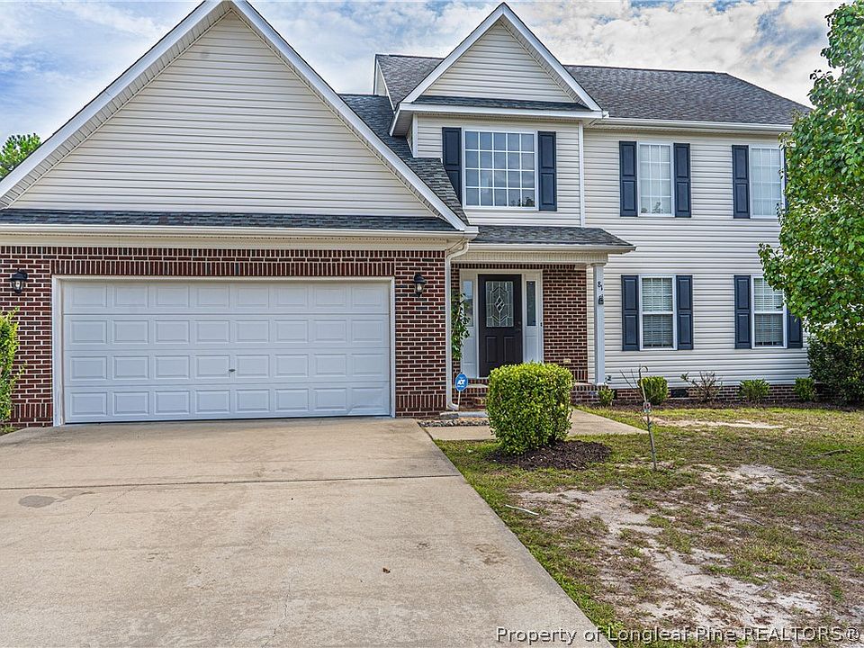 81 Checkmate Ct, Cameron, NC 28326