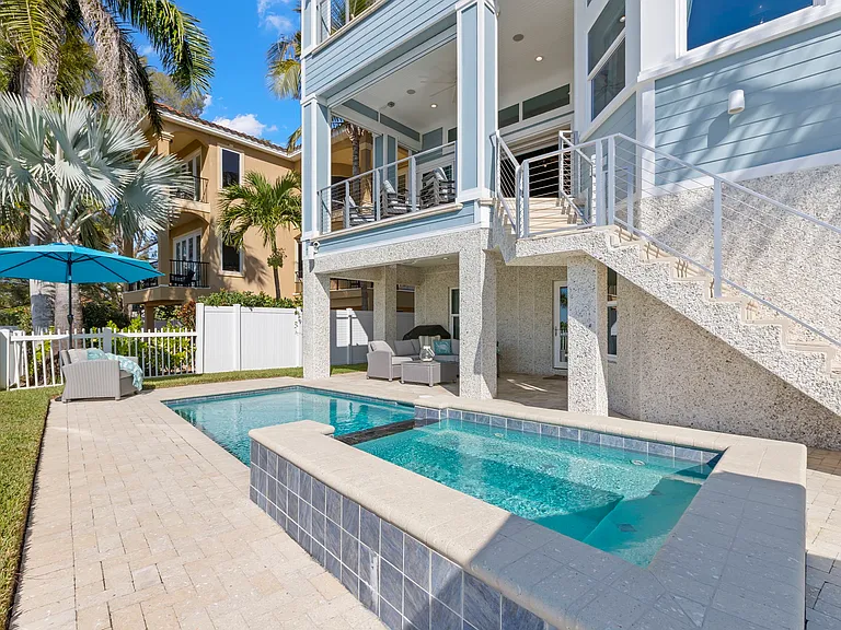 10042 Gulf Blvd — Photo 62