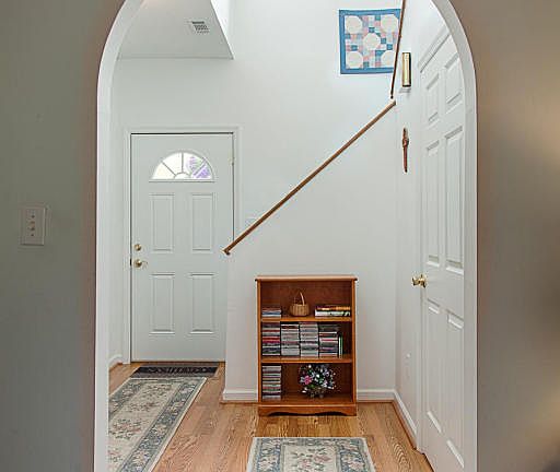5th image of 5358 Gardner Ct