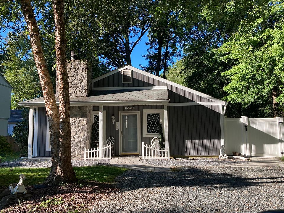 Welcoming Cottage.