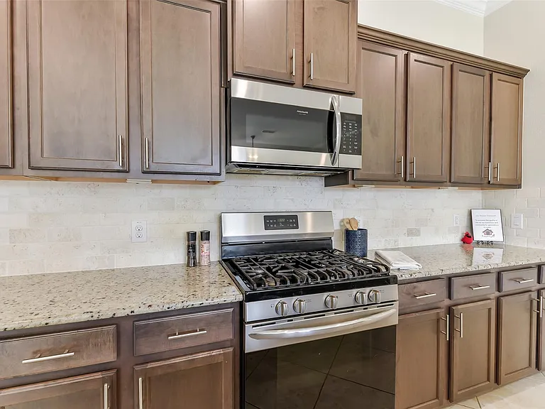 17515 Cypress Hilltop Way — Photo 13
