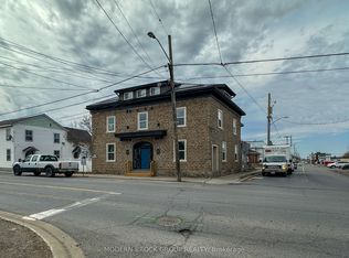 5 Clothier St W #105, North Grenville, ON K0G 1J0