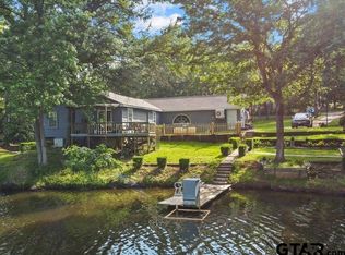 622 An County Road 385, Palestine, TX 75801