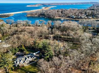 2 Old Field Woods Rd, Setauket, NY 11733
