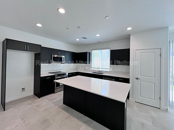 2nd image of 2915 E Tierra Dr