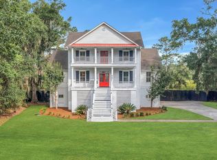 447 Sterling Woods Dr, Richmond Hill, GA 31324