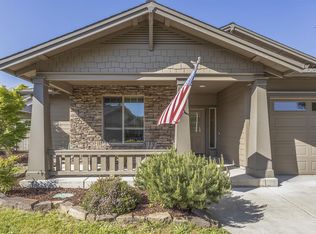 119 Marin Ct, Talent, OR 97540