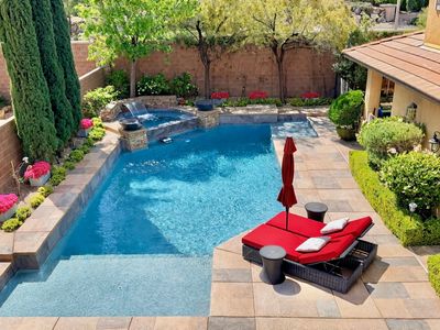 417 Lake Windemere St, Las Vegas, NV, 89138