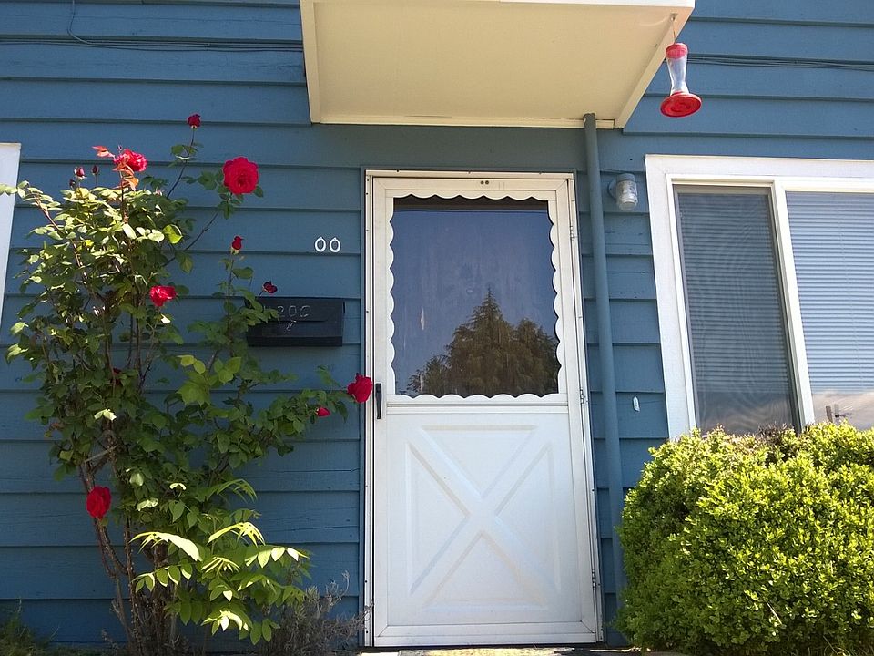 1st image of 4202 Latona Ave NE
