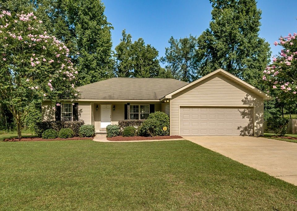 1st image of 13933 Roanoke Dr